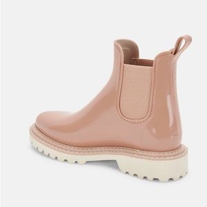 DOLCE VITA // Stormy Rain Boot // Rose